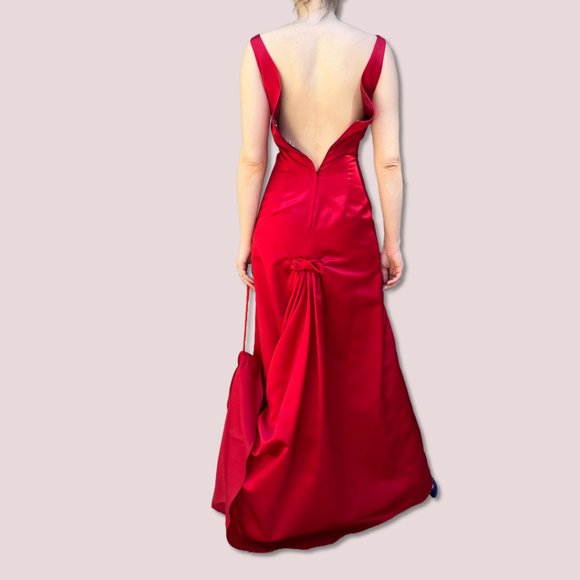 Jordan Red Satin Sleeveless V-Neck Formal Evening Gown with Train Size 4 - Picture 3 of 7